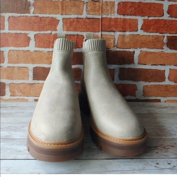 Timberland Shoes Womans Boots Timberland Cervinia Valley Chelsea Lt